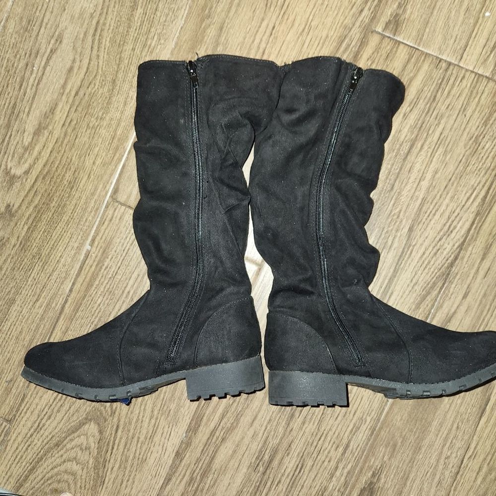 Justice Girls Zip up Boots Size 6